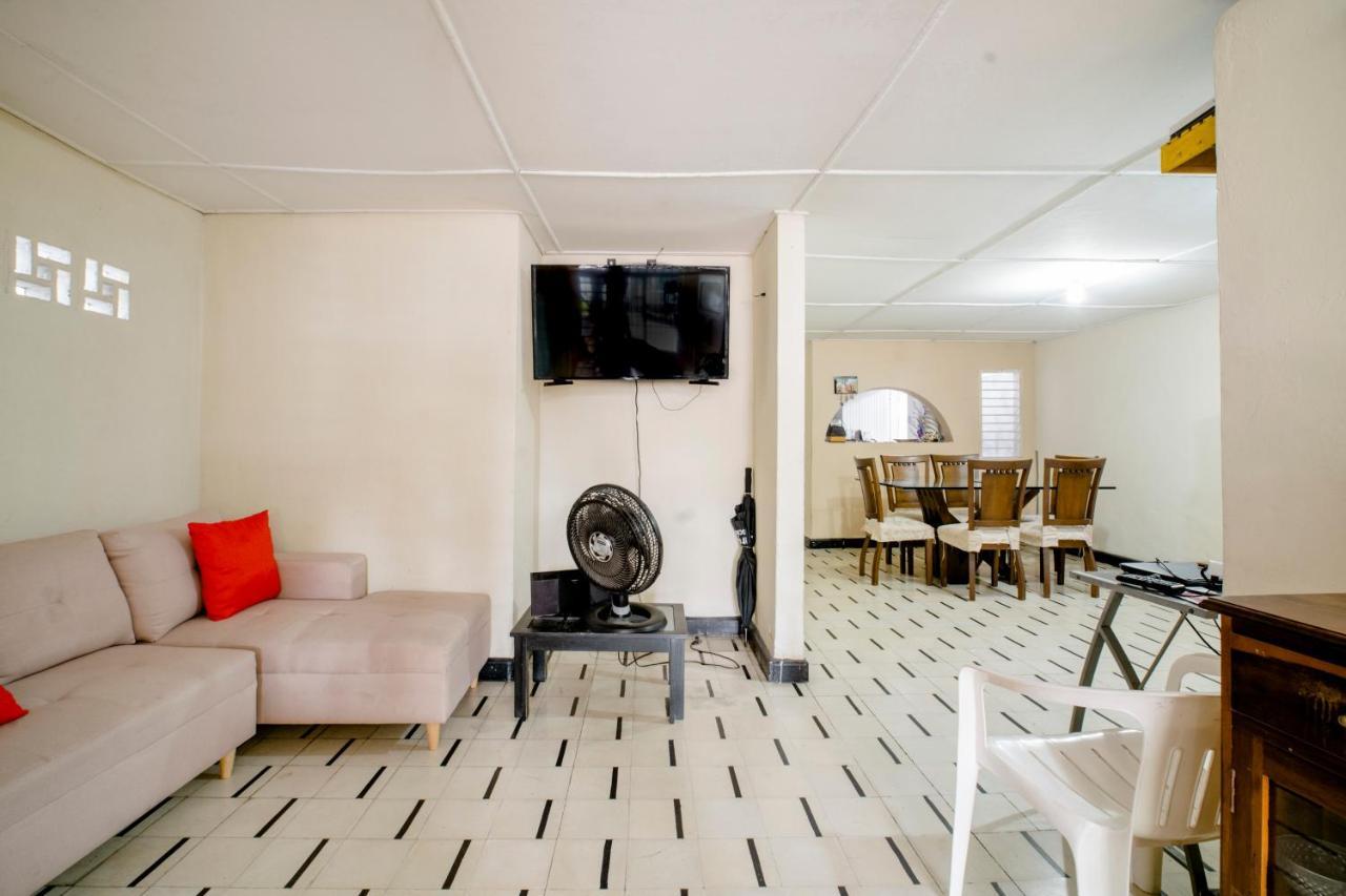 Habitacion Privada En Casa De Mis Padres Barranquilla  Dış mekan fotoğraf